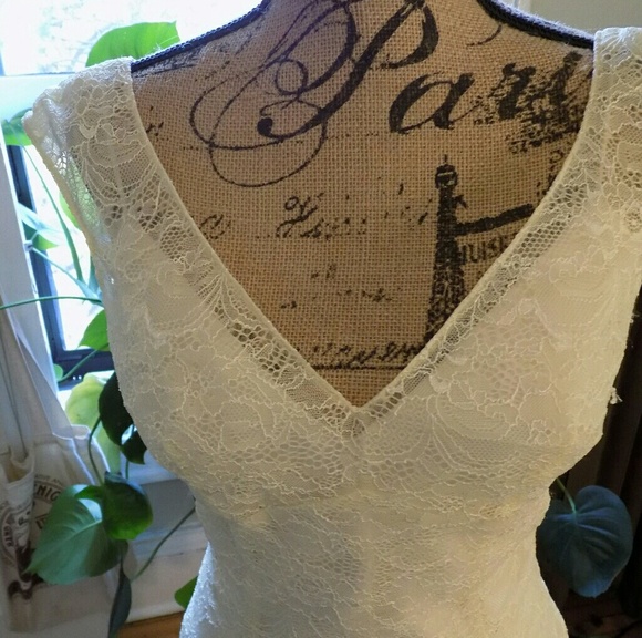 Allure bridesmaid dress - Picture 2 of 5